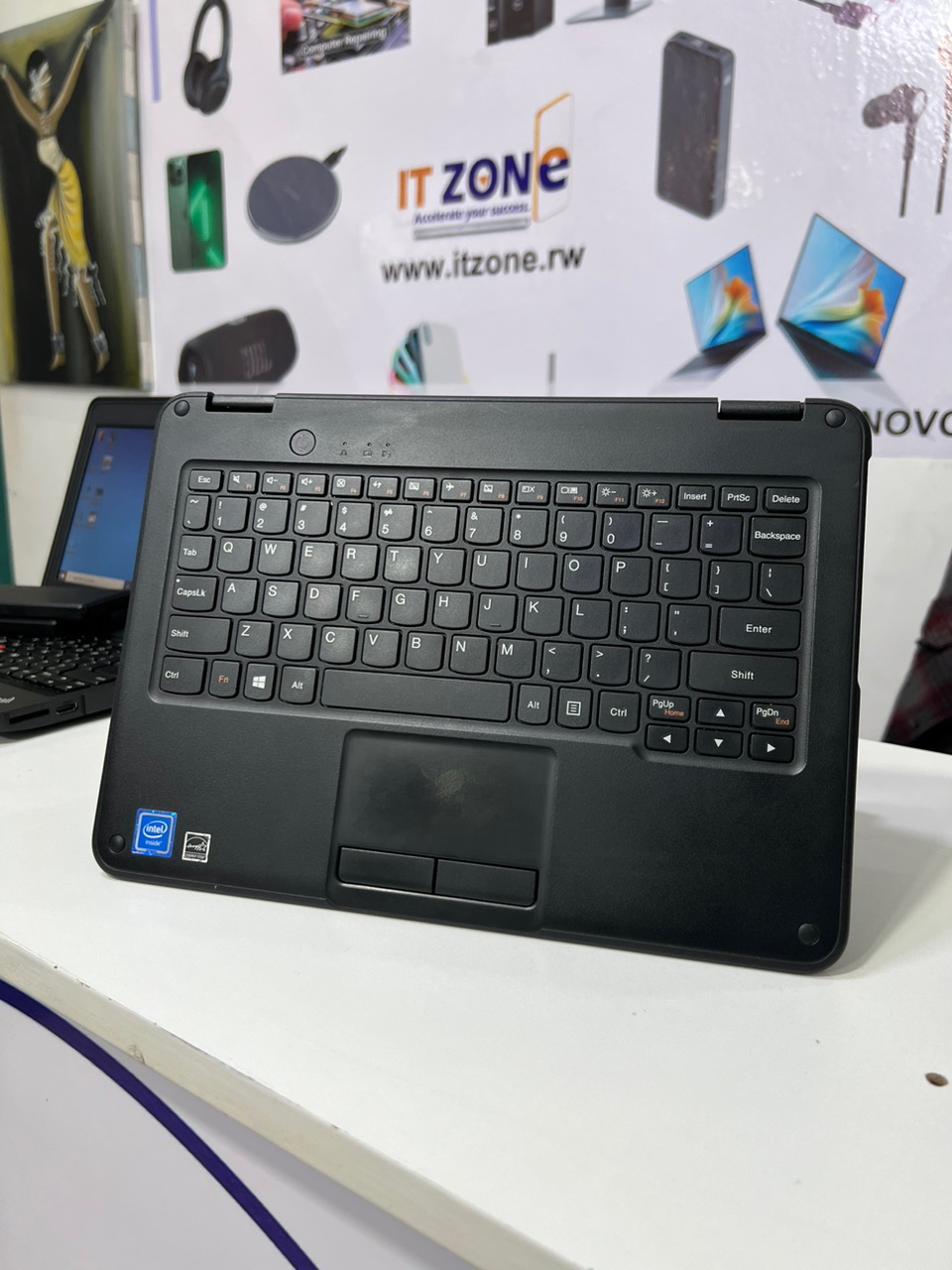 Lenovo yoga 370